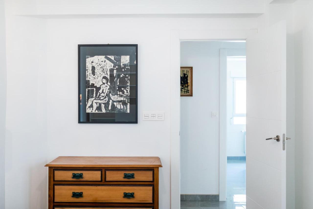 Elegante Y Centrico Alojamiento En Granada Apartment Exterior photo