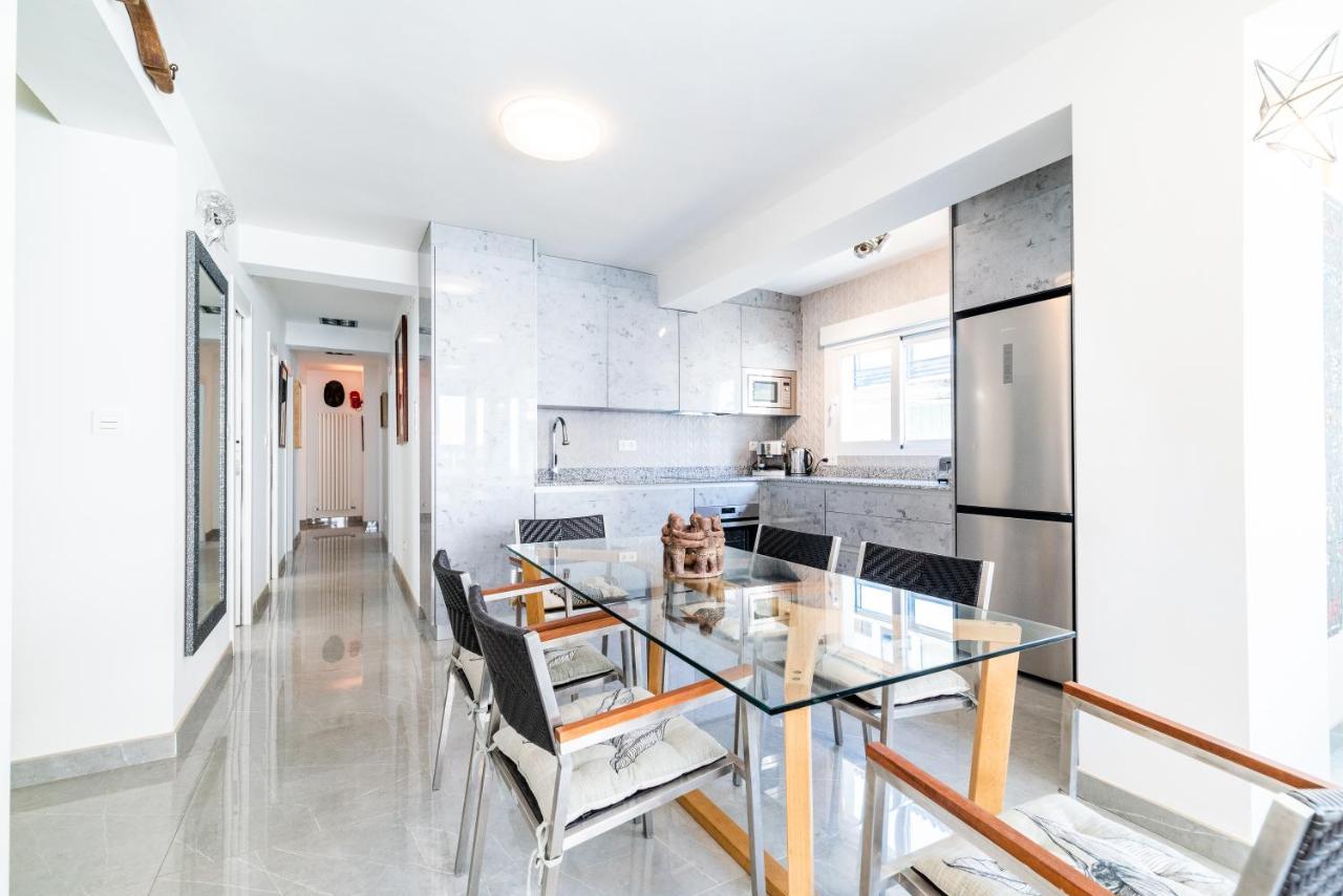 Elegante Y Centrico Alojamiento En Granada Apartment Exterior photo